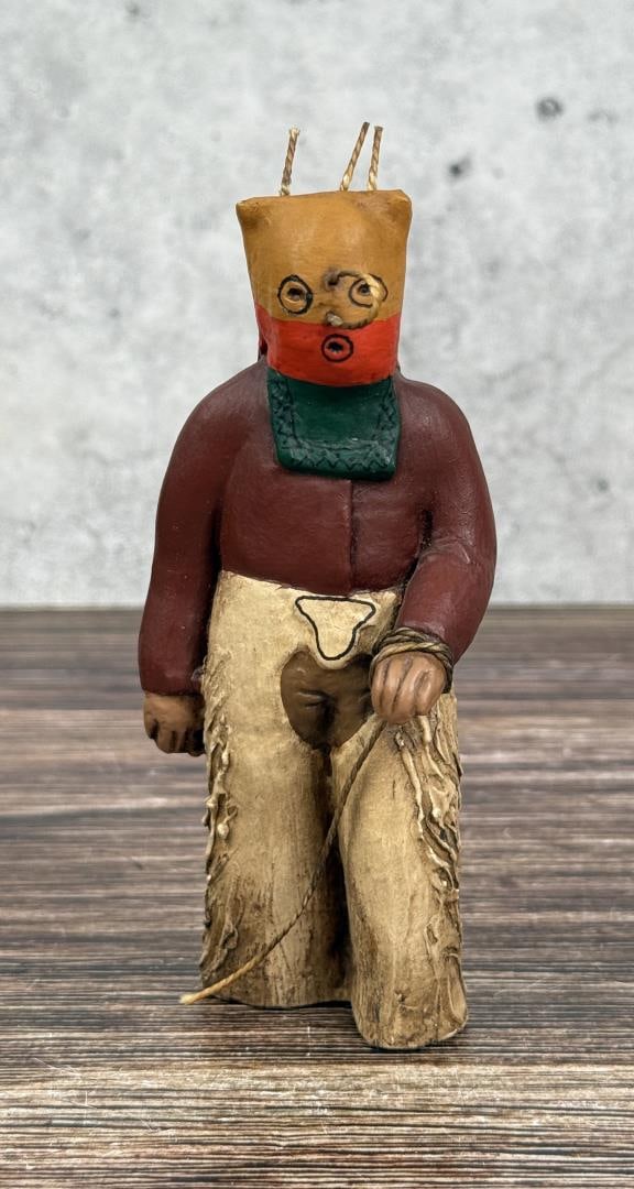 Hopi Kachina Doll (1 of 7)
