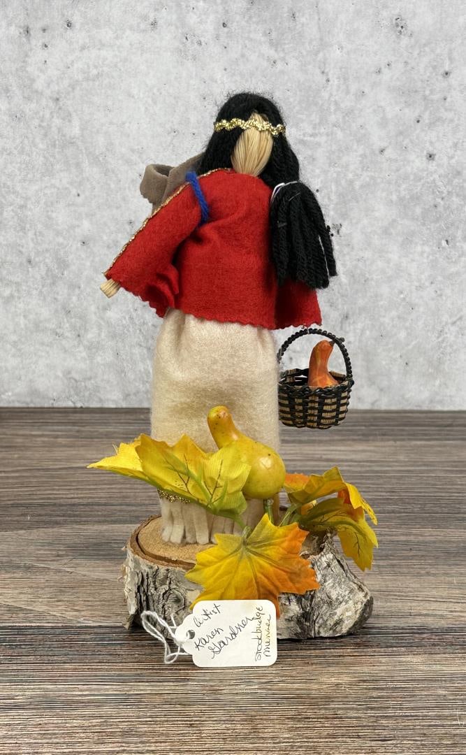 Stockbridge Munsee Native American Indian Doll: Signed by Karen Gardner, Stockbridge Munsee Band Mohican. 9 1/8" tall.