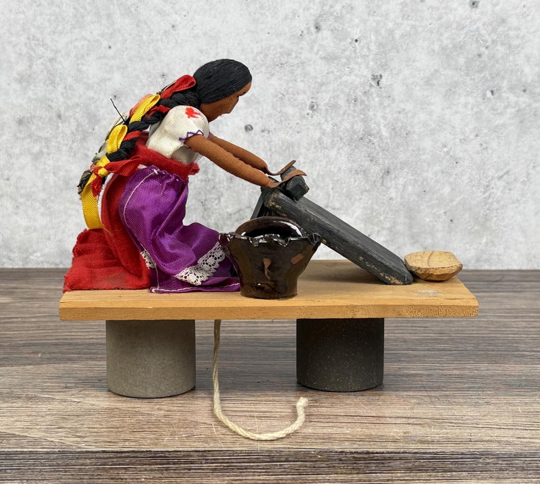 Metate Mexican Pull String Doll - 3