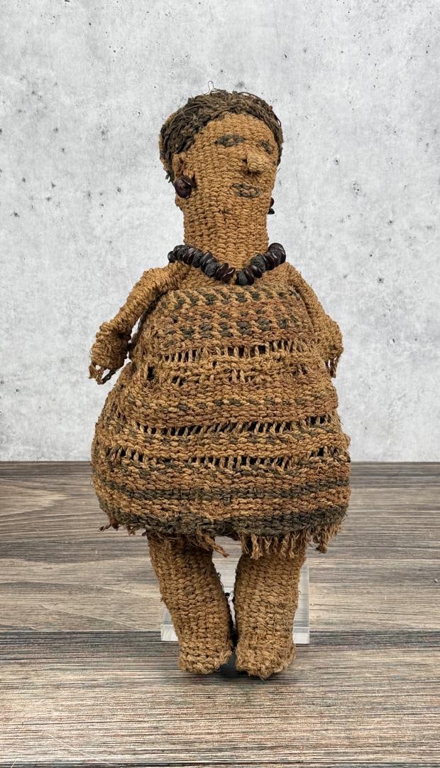 Klamath Native American Indian Basket Doll: 11" tall. Modoc or Klamath. First quarter of the 20th Century.