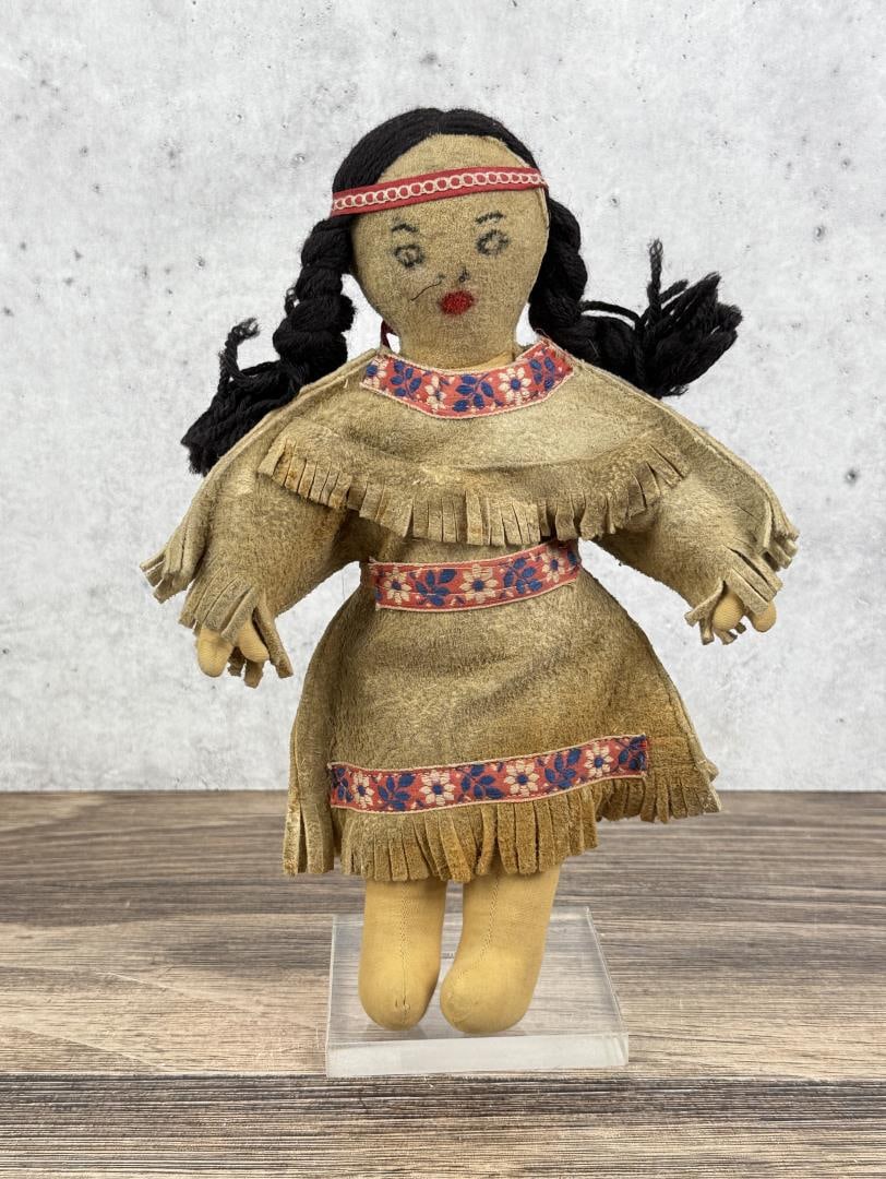 Buckskin Native American Indian Doll (1 of 7)