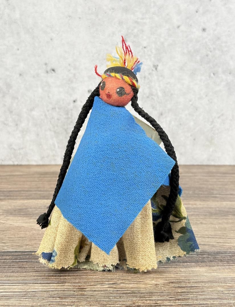 Carolyn Hughes Havasupai Native American Doll: 6 3/4" tall.