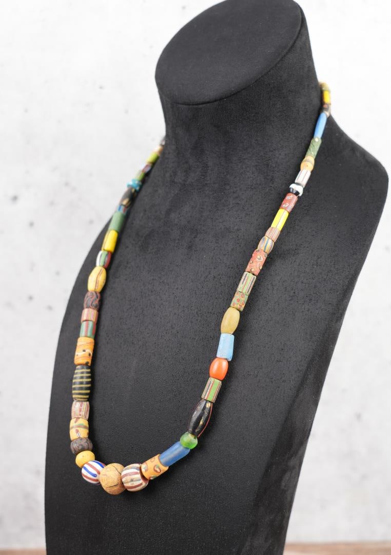 Native American Indian Trade Beads (1 of 4)