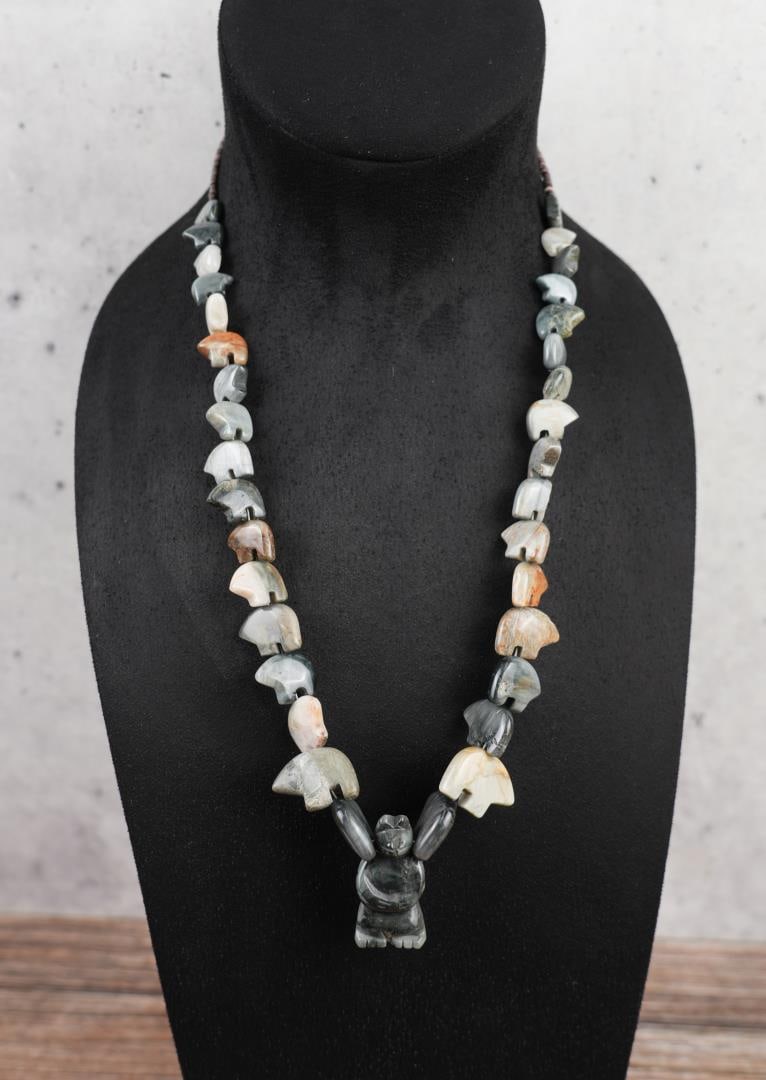 Zuni Stone Bear Fetish Necklace (1 of 7)