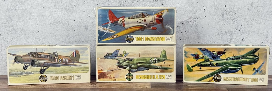 Airfix Kit Series 2 Airplane Model Kits 72nd Scale (1 of 6)