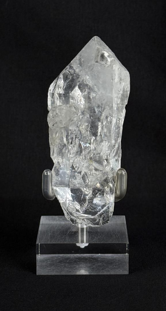 Lemurian Quartz Crystal Mineral Specimen: 3 1/8" long. 100 grams.