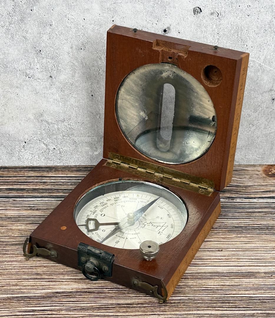 Antique Delagrave French Surveyors Compass: 3 7/8" by 3 1/2" by 1 1/8"
