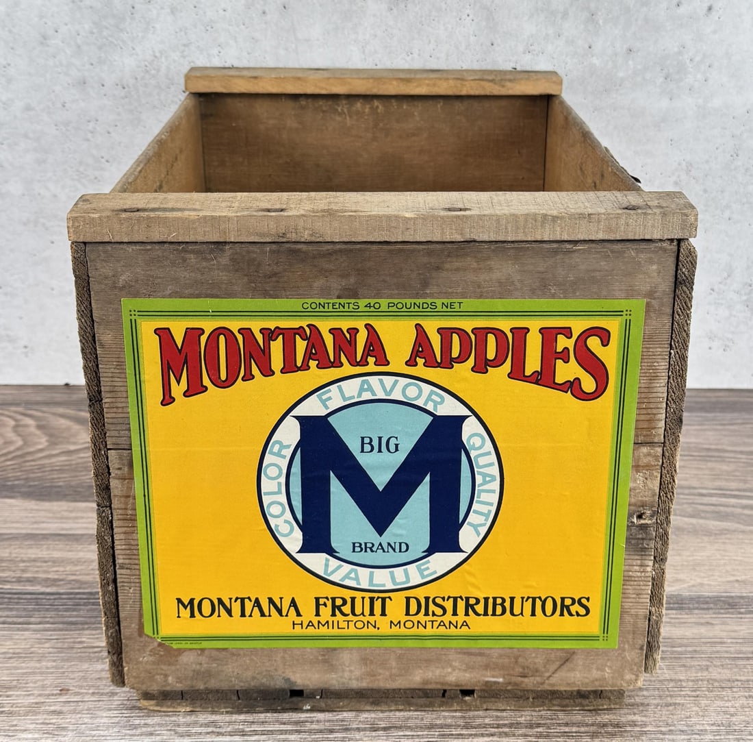 Montana Apples Hamilton Montana Fruit Crate: Montana Fruit Distributors. Hamilton, Montana. 19 7/8" by 12 3/8" by 10 3/4".