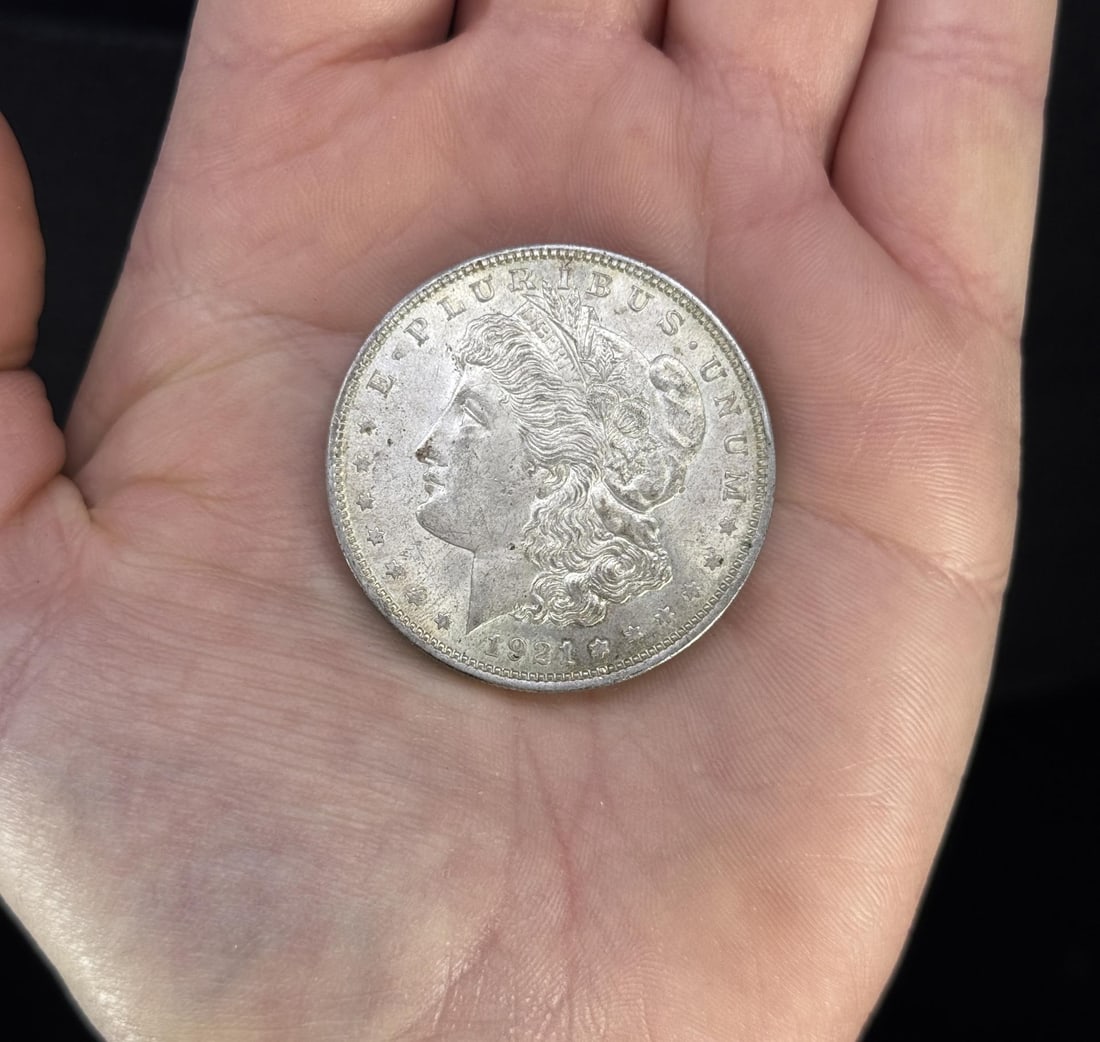 1921 P Morgan Silver Dollar: Decent example