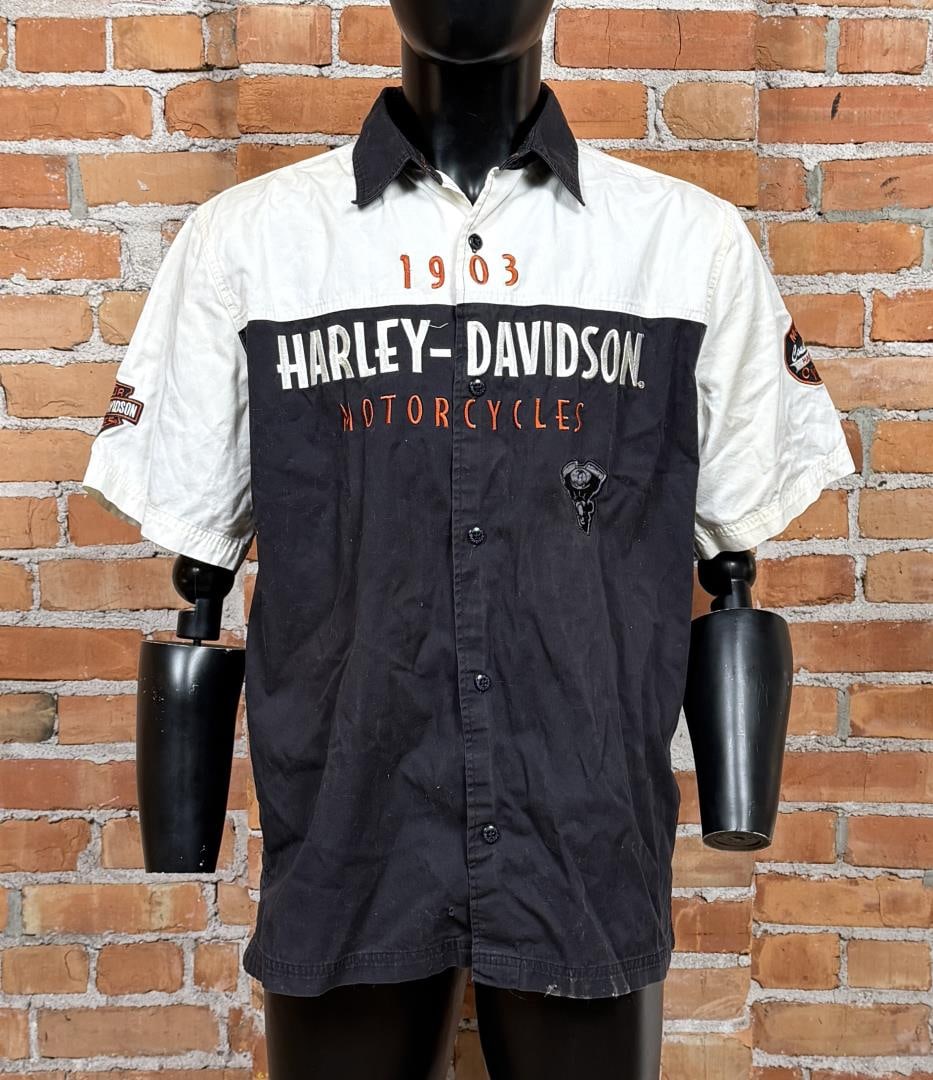 Harley Davidson Motorcycles Button Up Shirt: Size Large