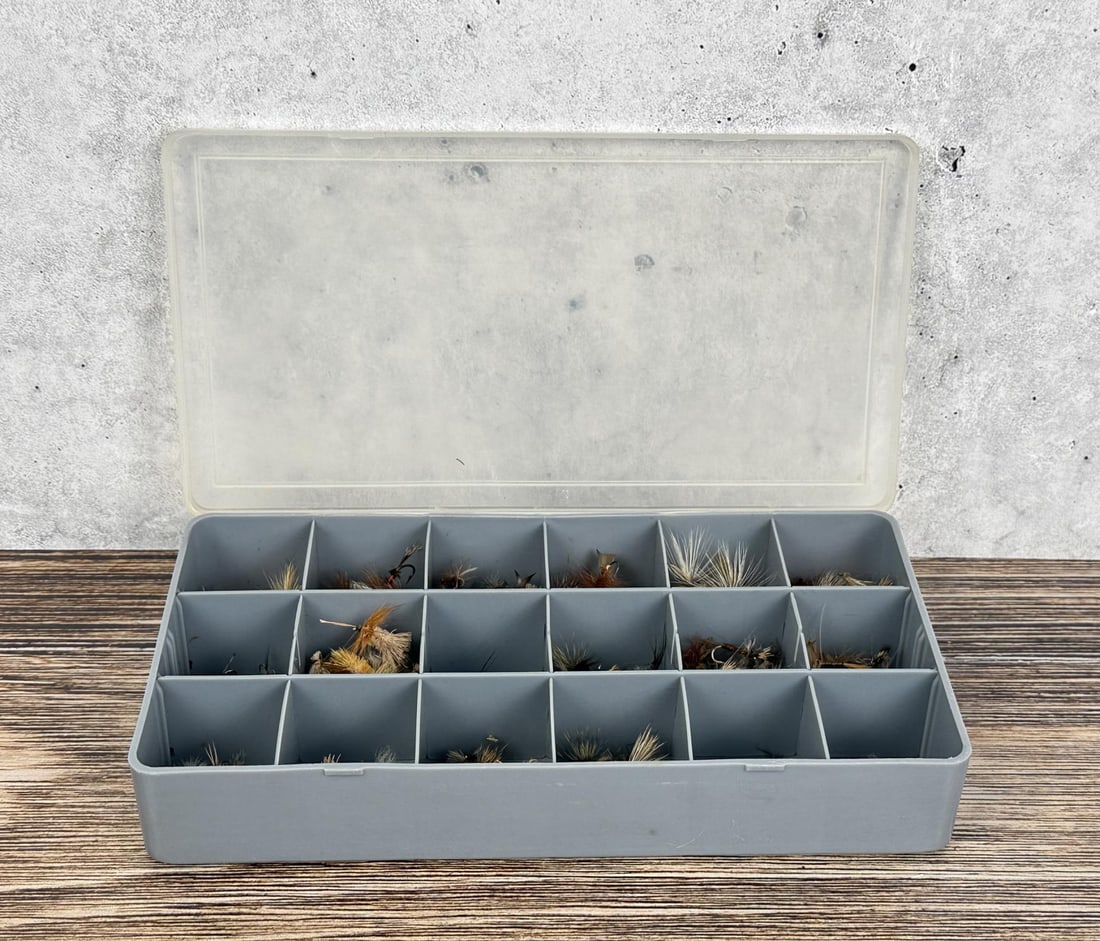 Group of Montana Trout Fishing Flies: 154 total