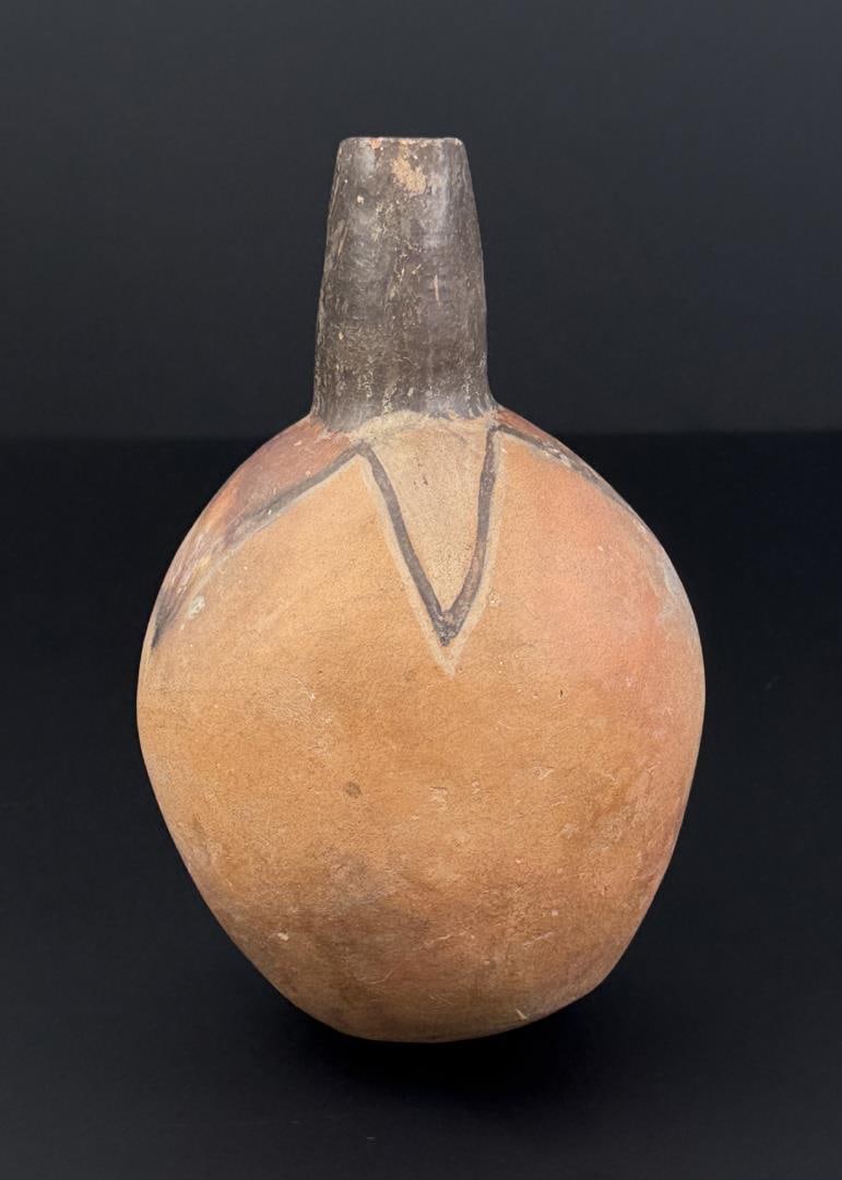 Pre Columbian Pottery Polychrome Bottle (1 of 4)