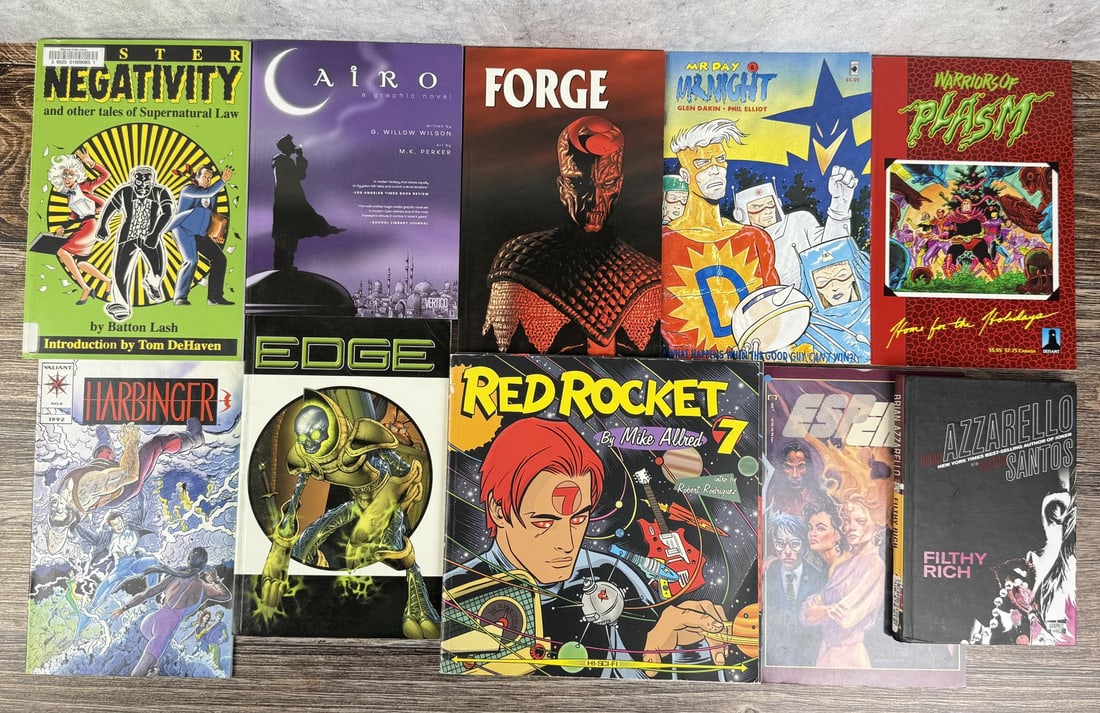 Collection of Comic Books and Graphic Novels (1 of 8)