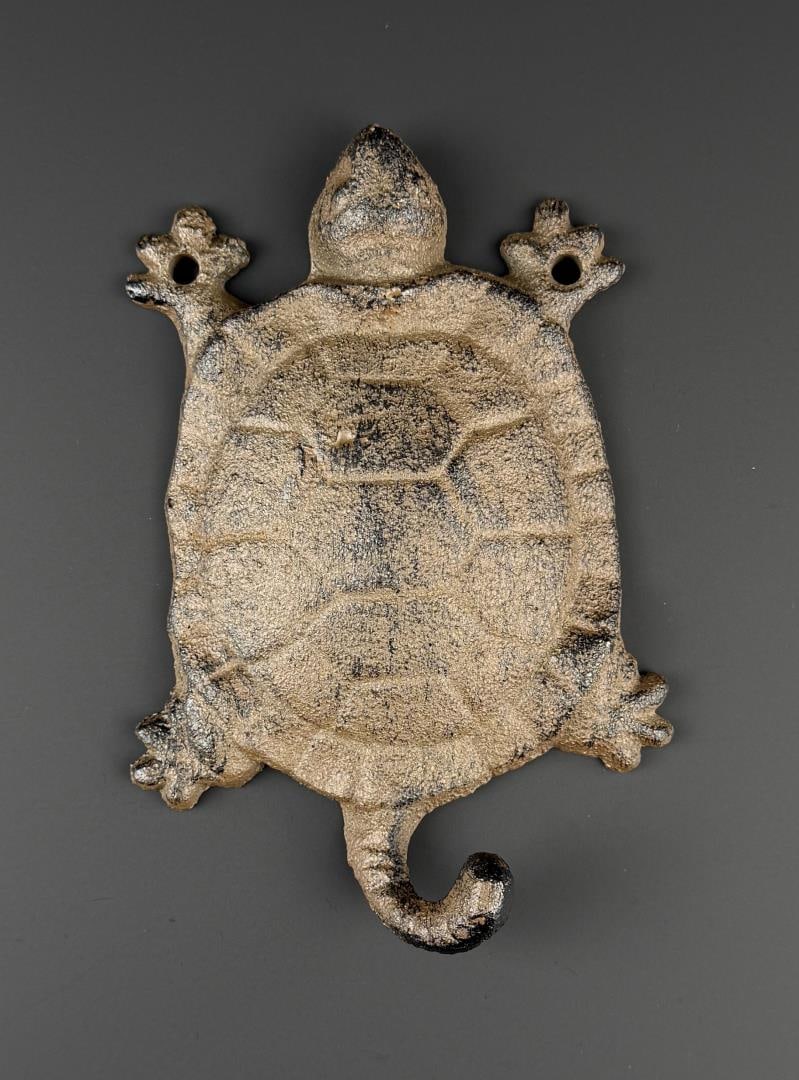 Cast Iron Turtle Coat Hook: 5 1/2" by 3 3/4" by 1"