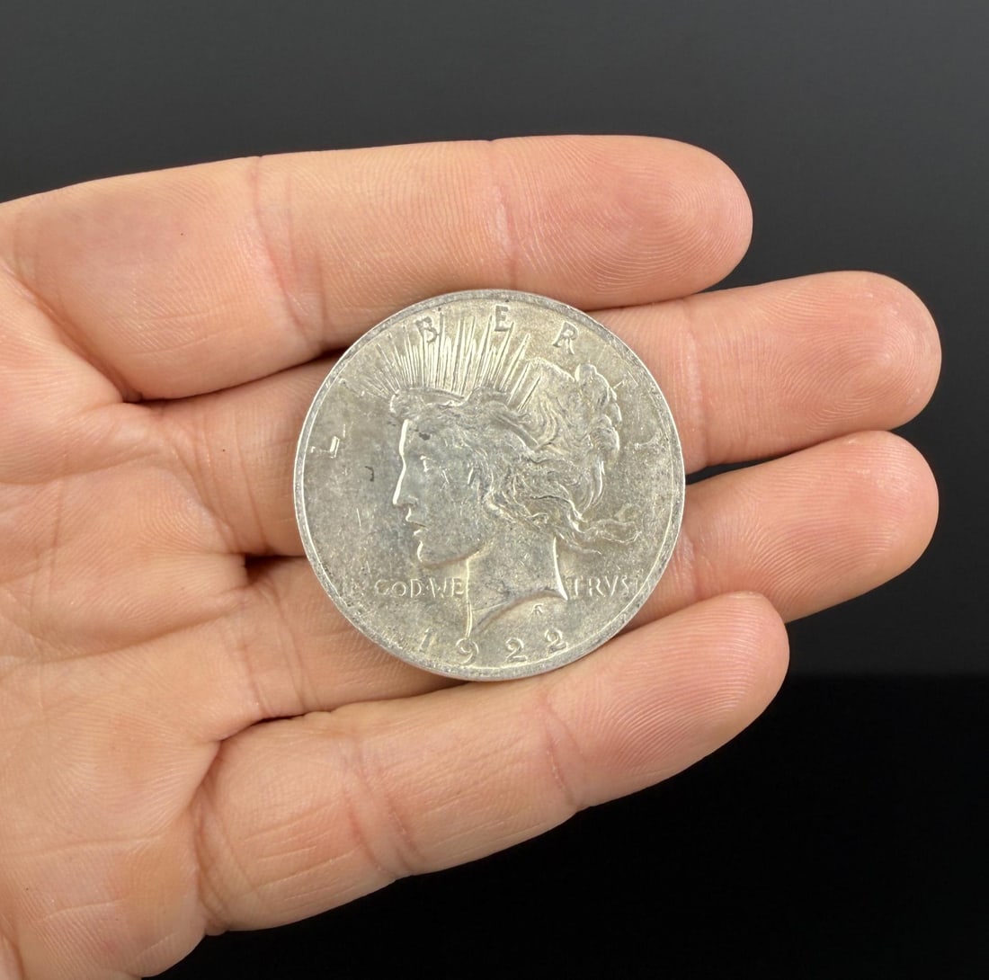 1922 P Silver Peace Dollar: Nice example.