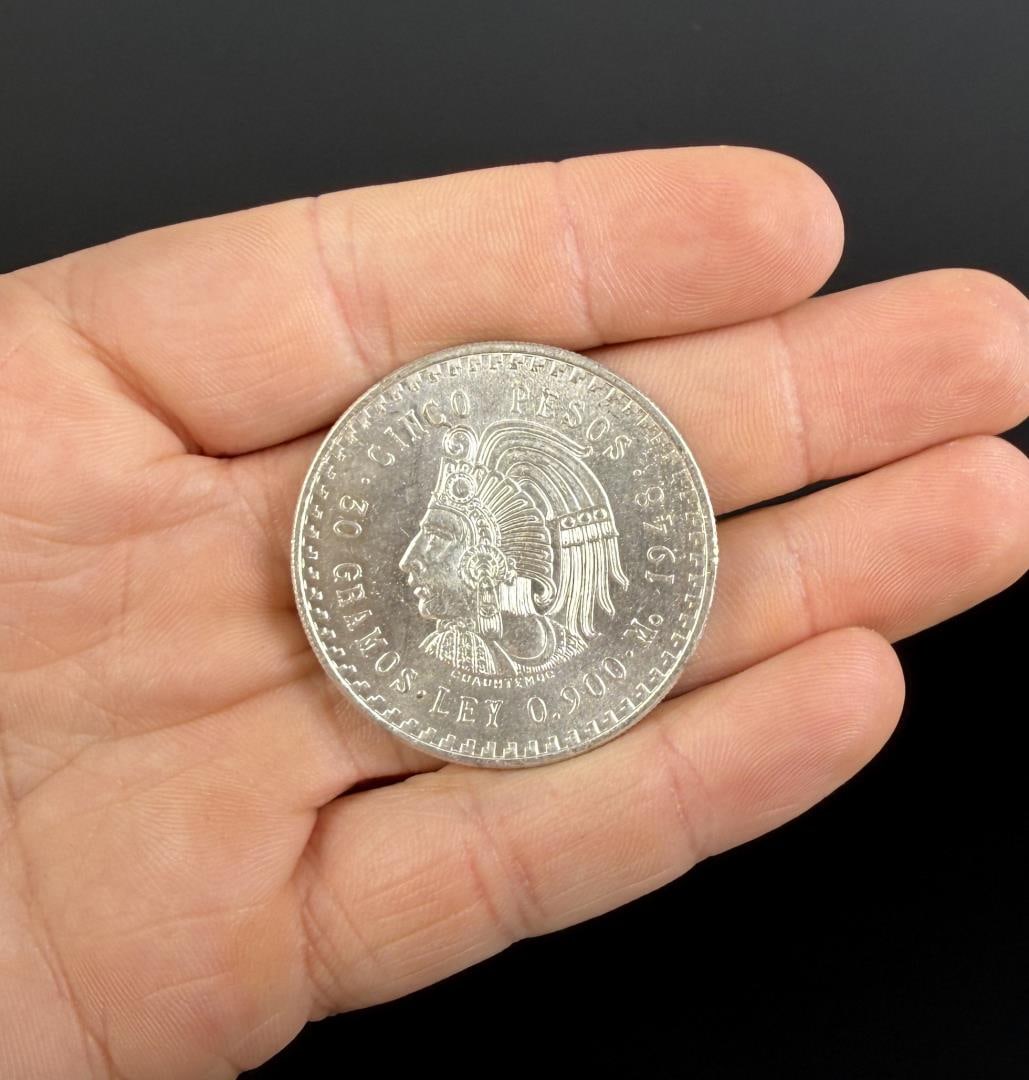 1948 Mexican Cinco Pesos Silver Coin (1 of 3)