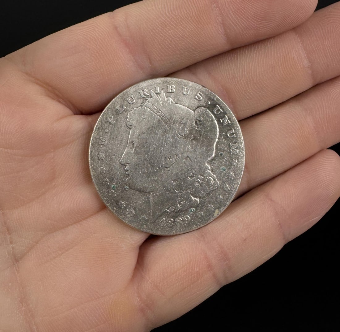 1889 O Morgan Silver Dollar (1 of 4)