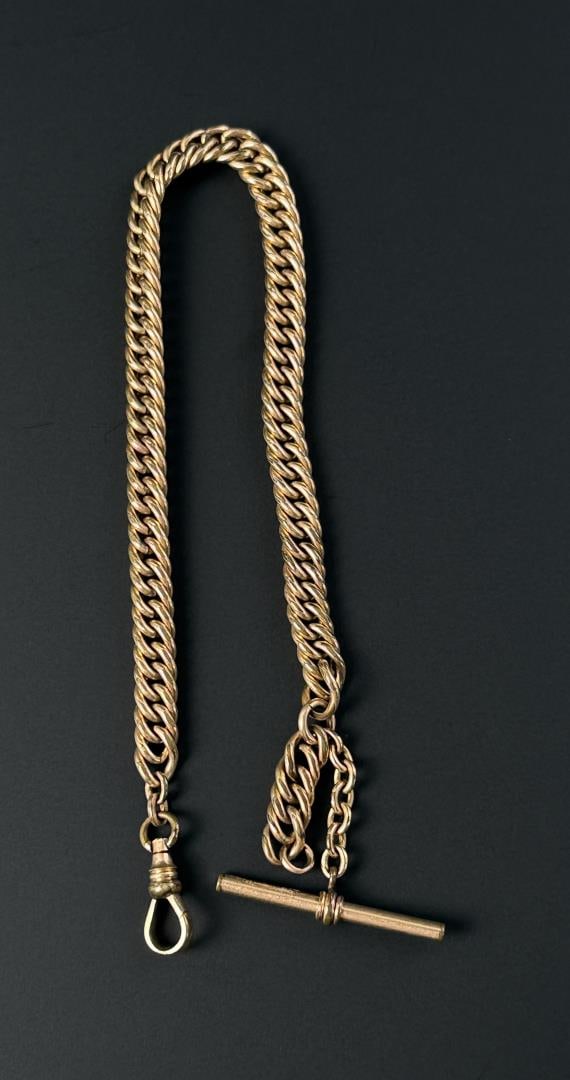 Gold Filled Pocket Watch Chain: 47.18 grams. 12 5/8" long.