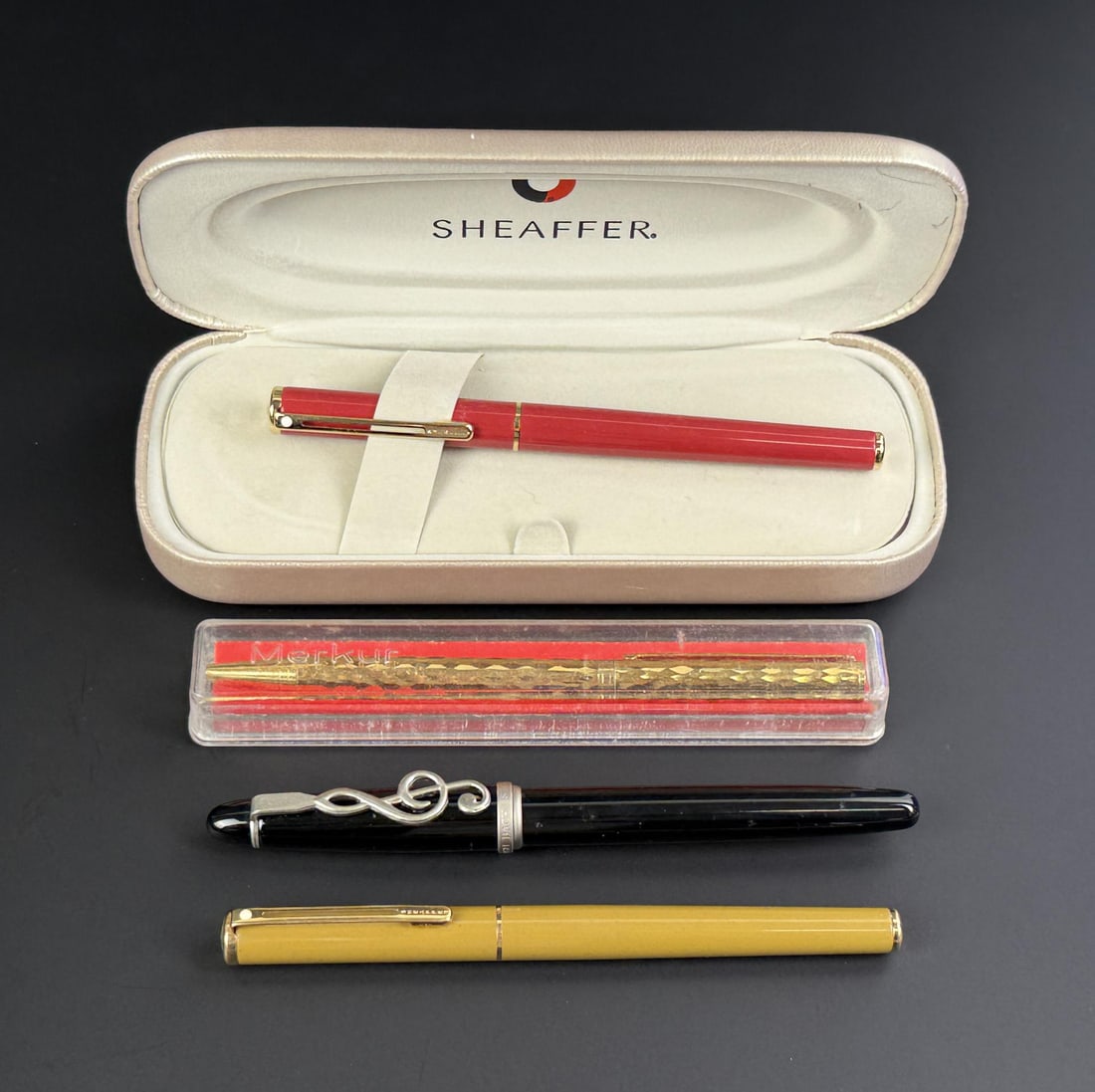 Collection of Sheaffer Ball Point Pens: Nice grouping, 2 are sheaffer white dot.