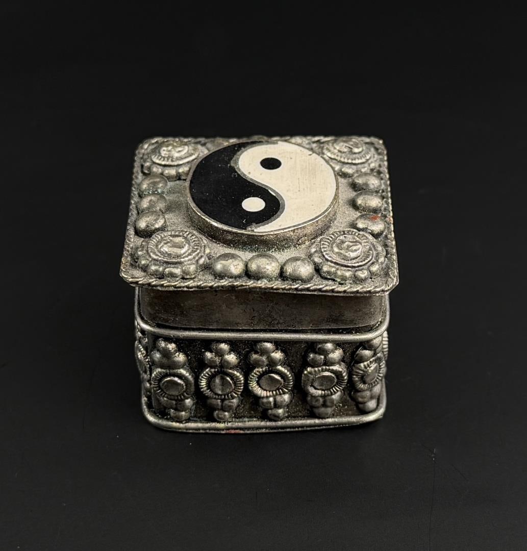 Yin and Yang Treasure Box: 1 1/2" wide by 12" tall. Made in India.