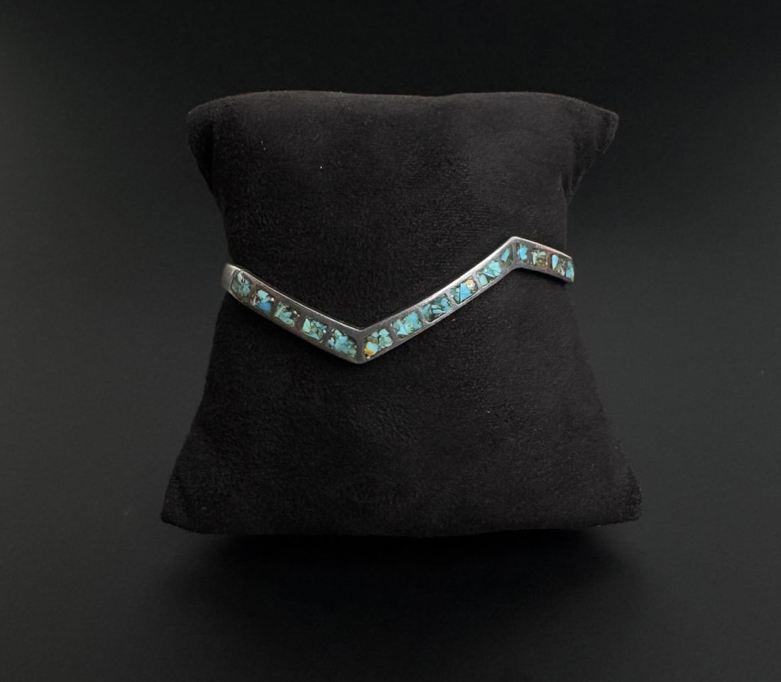 Zuni Sterling Silver Turquoise Inlaid Bracelet: 5 3/4" interior circumference. 10.72 grams.