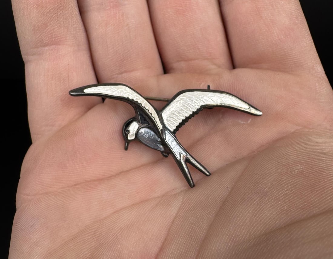 David Andersen Sterling Enamel Seagull Brooch (1 of 4)