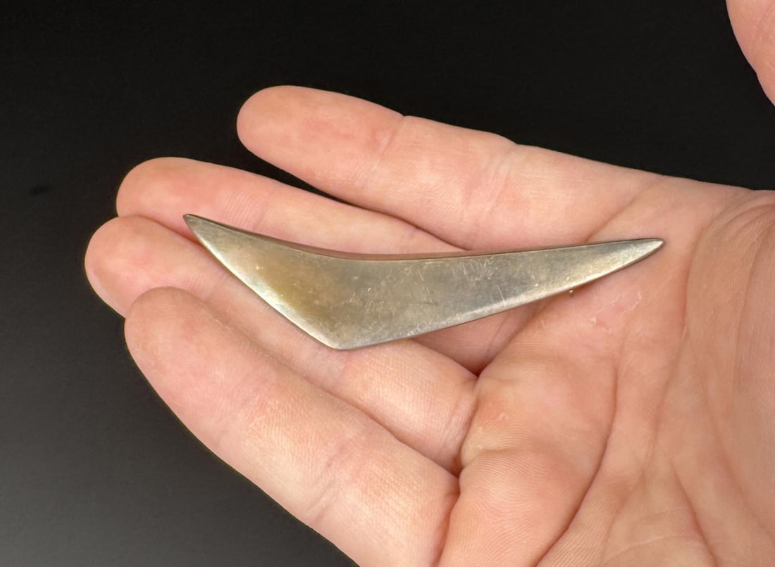 Hans Hansen 113 Denmark Sterling Boomerang Brooch: 2 7/8". 13.02 grams