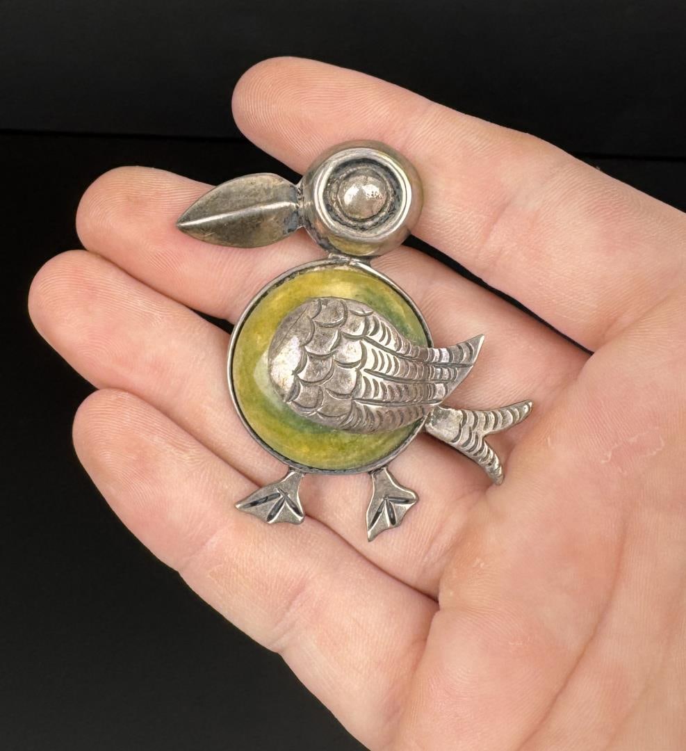 Taxco Mexico Sterling Silver Toucan Brooch: 2" by 2". 18.02 grams