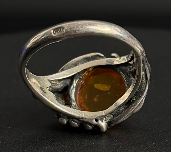 Sterling Silver Baltic Amber Ring - 7