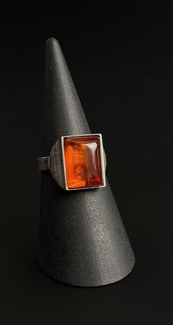 .830 Silver Baltic Amber Ring (1 of 9)