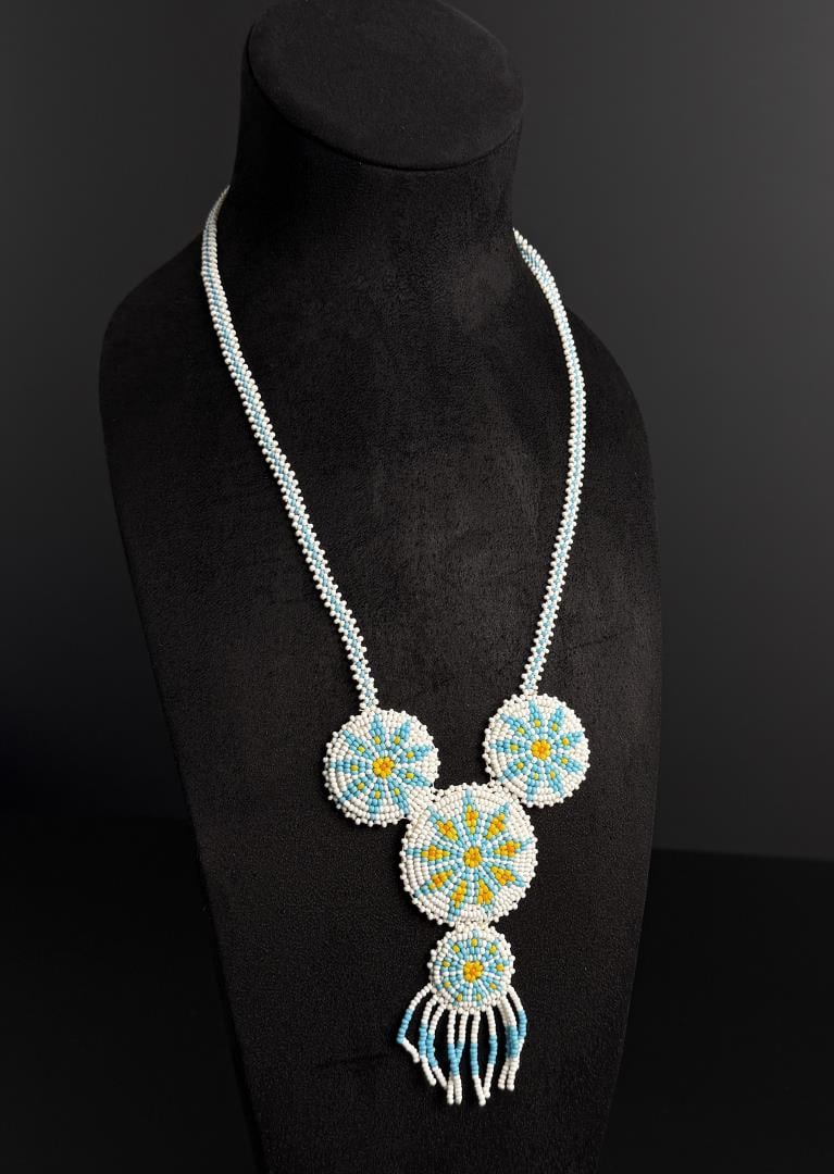 Montana Indian Beaded Rosette Necklace: 17" long as displayed.