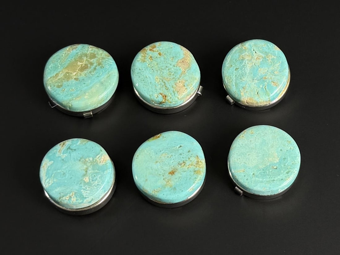Navajo Turquoise Button Covers: Nice grouping.