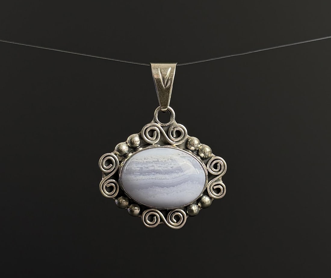 Taxco Sterling Silver Lace Agate Pendant (1 of 4)