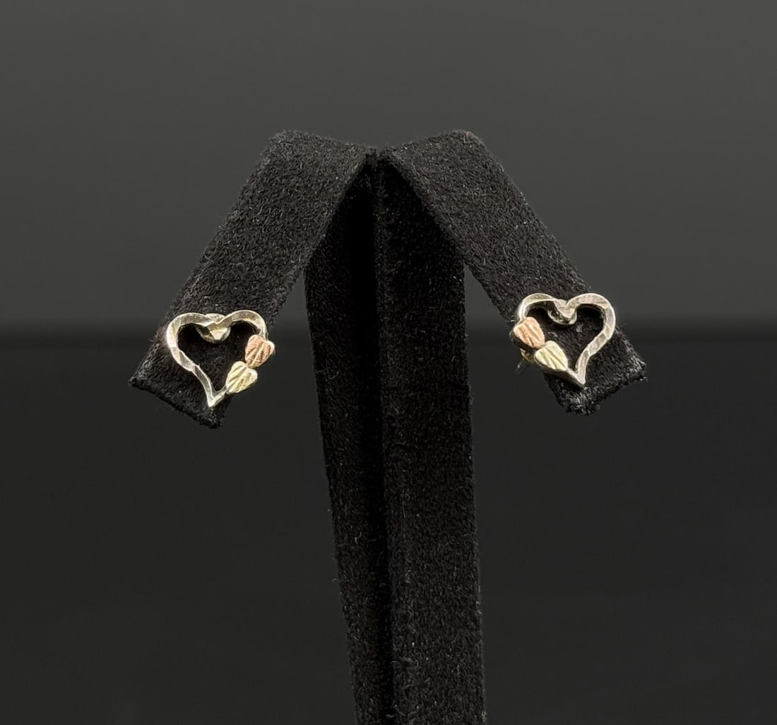 Black Hills Gold Sterling Silver Earrings: 1/4" diameter.
