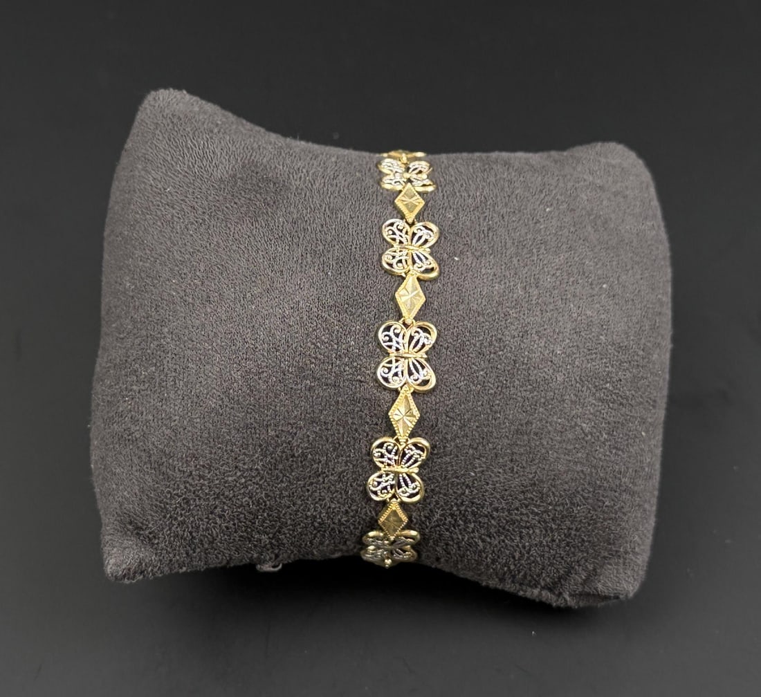 10k Gold Filigree Butterfly Bracelet (1 of 6)
