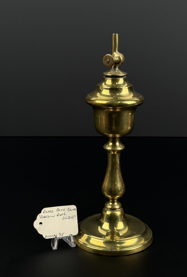 Gardon Brass Whale Oil Lamp: Mid 19th Century, French Made. 10 1/8" tall.