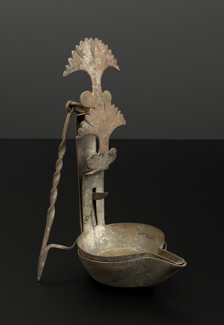 18th Century Double Pan Iron Cruise Lamp: 7 1/4" tall.
