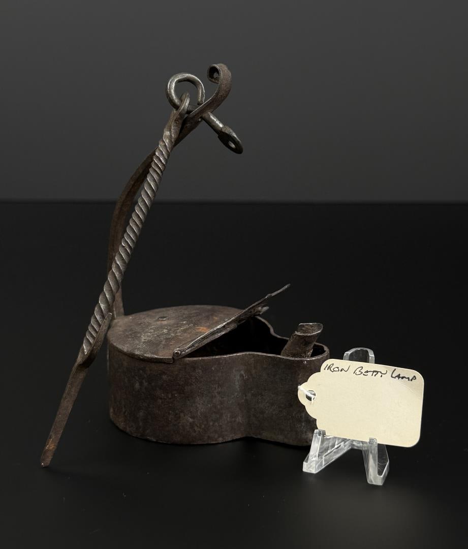 19th Century Iron Betty Whale Oil Lamp (1 of 11)