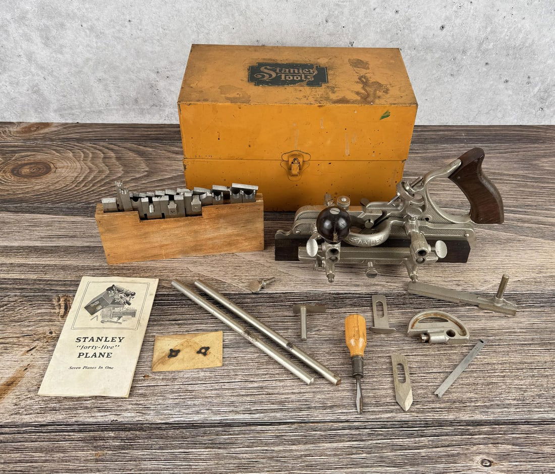 Stanley Sweetheart 45 Plow Combination Plane (1 of 8)