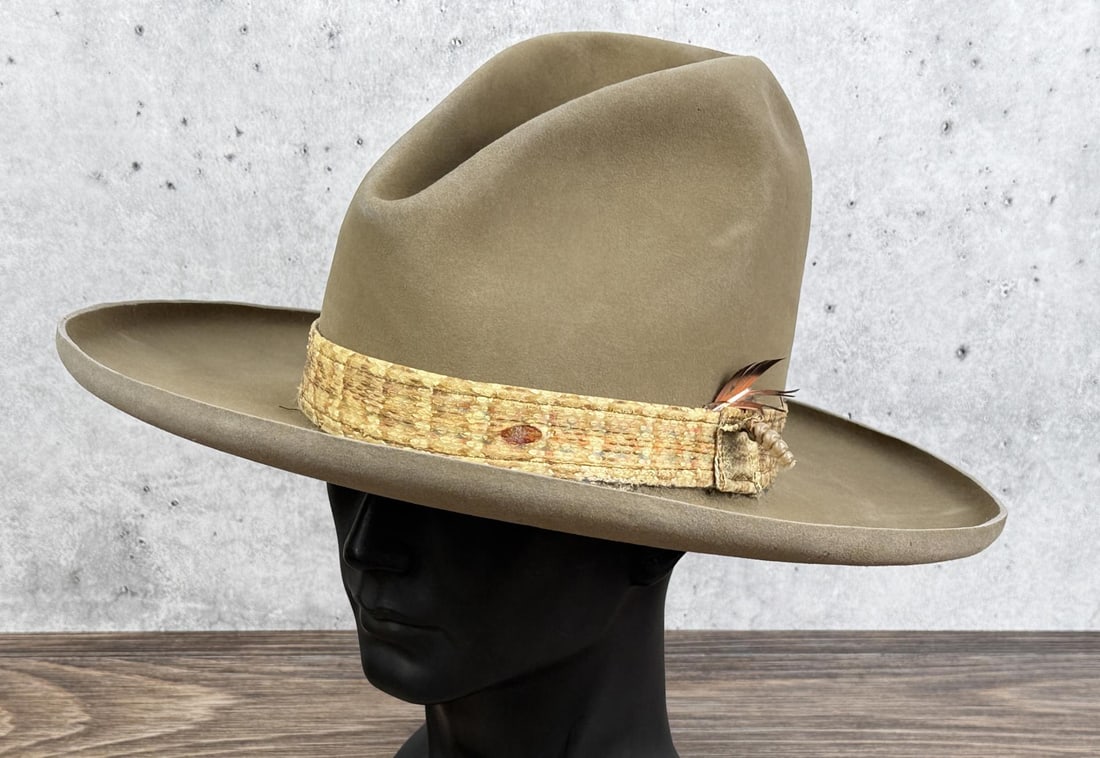Resistol Yellowstone Stagecoach Cowboy Hat (1 of 11)