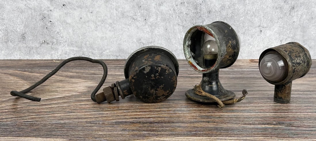 Ford Model T Fender Indicator Running Lights - 2