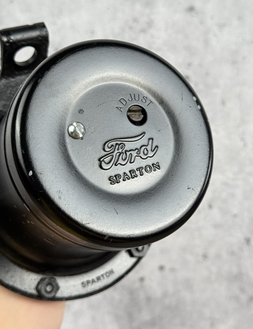 Ford Model AF Sparton Horn - 8