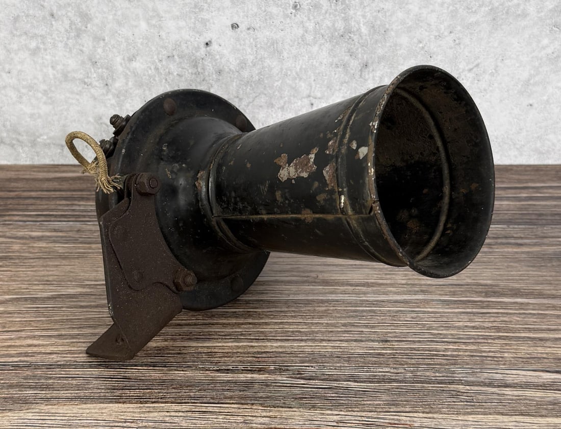 Delco Remy Early Automobile Horn: Early horseless carriage horn. 6 1/4" by 9 1/8".
