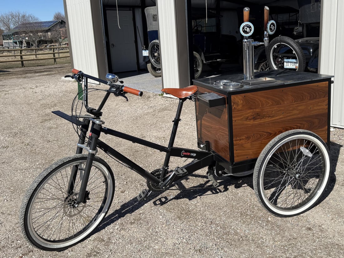 Coaster Cycles Cargo Cold Brew Vending Tricycle (1 of 18)