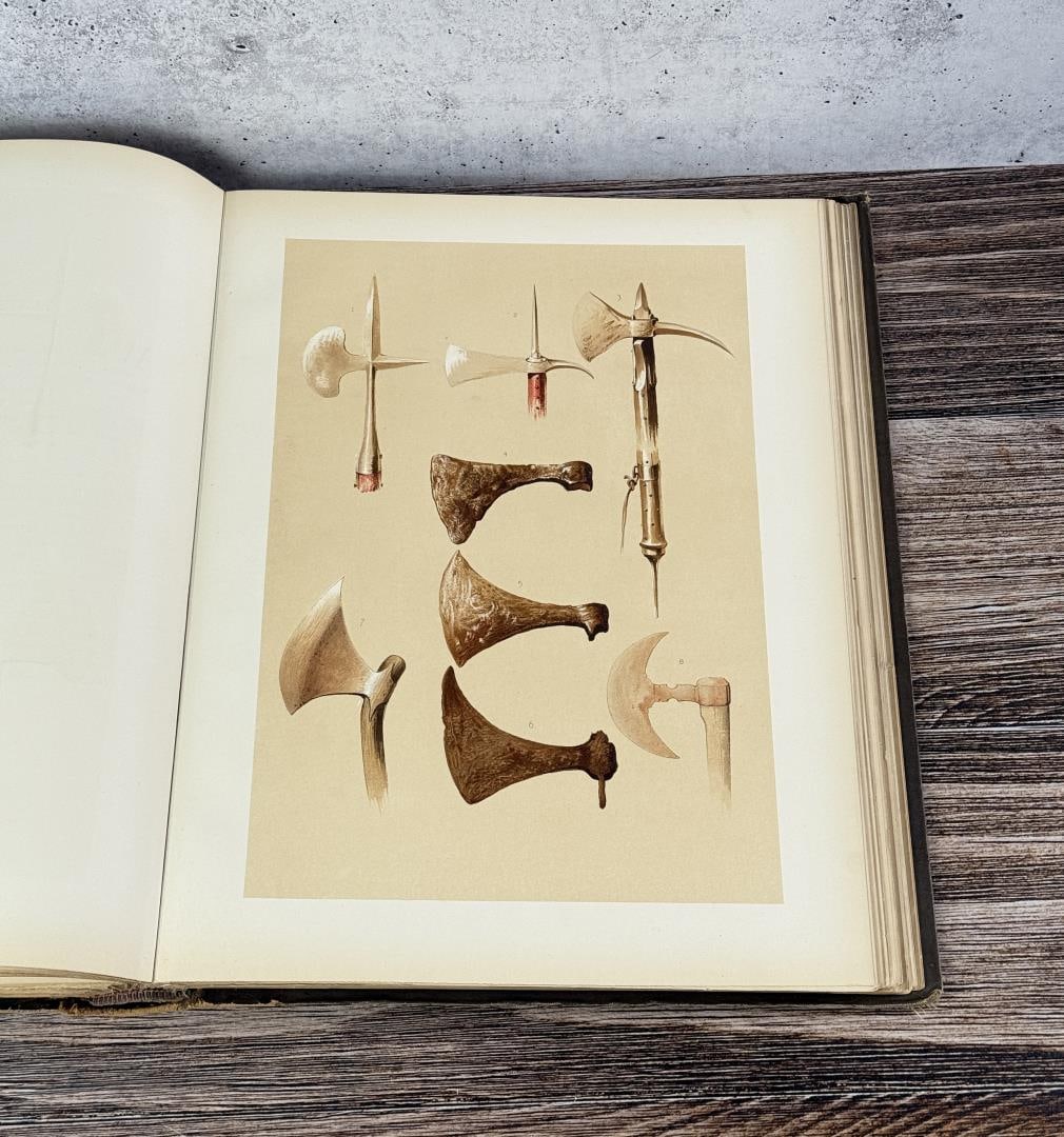 Ancient Scottish Weapons - 10