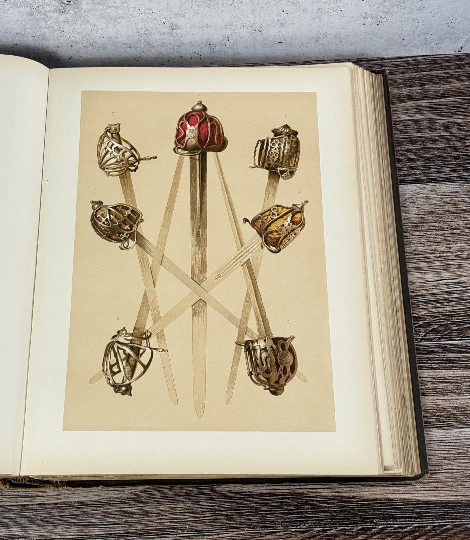 Ancient Scottish Weapons - 8