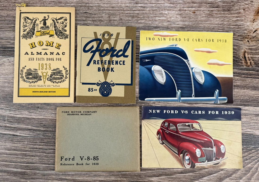 Ford Motor Company Automobile Literature (1 of 5)