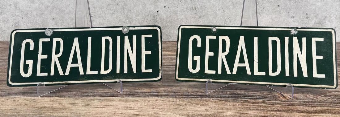 Geraldine License Plate Topper Set: Nice matched set.