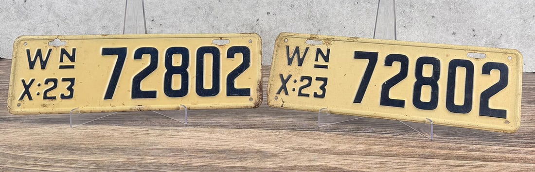 1923 Washington License Plate Set: Nice matched set in original condition