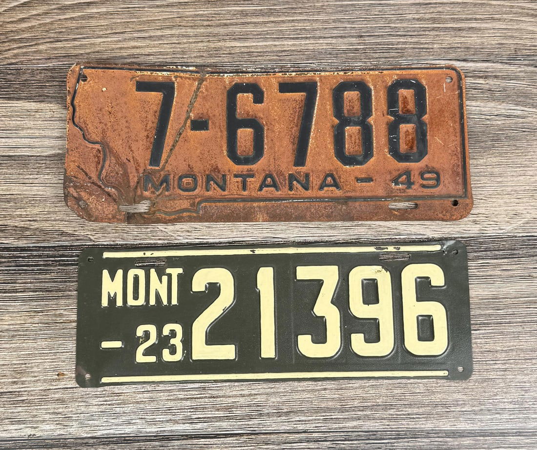 1949 and 1923 Montana License Plates: 1923 is a repaint.